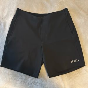 NOBULL MEN'S LIGHTWEIGHT SHORT 9"